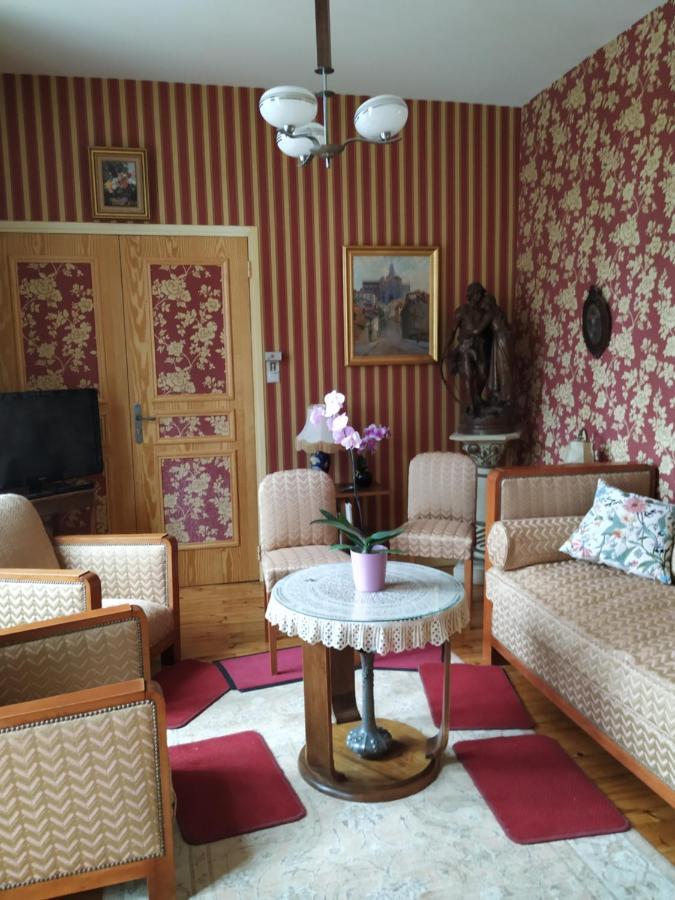 Вилла La Maison De Mireille Le Puy-en-Velay Экстерьер фото